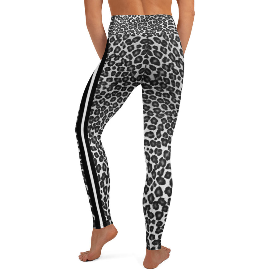 Women's Plus Size Printed Leggings - One Size Fits Most Plus - White Mark :  Target